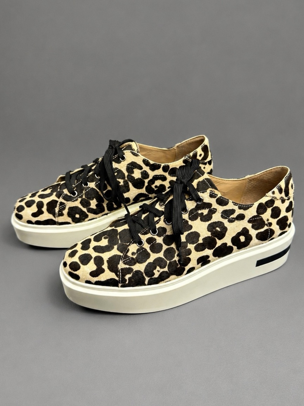 Linea Paolo KARRI Leopard Calf Hair Platform Sneakers Women’s 10M